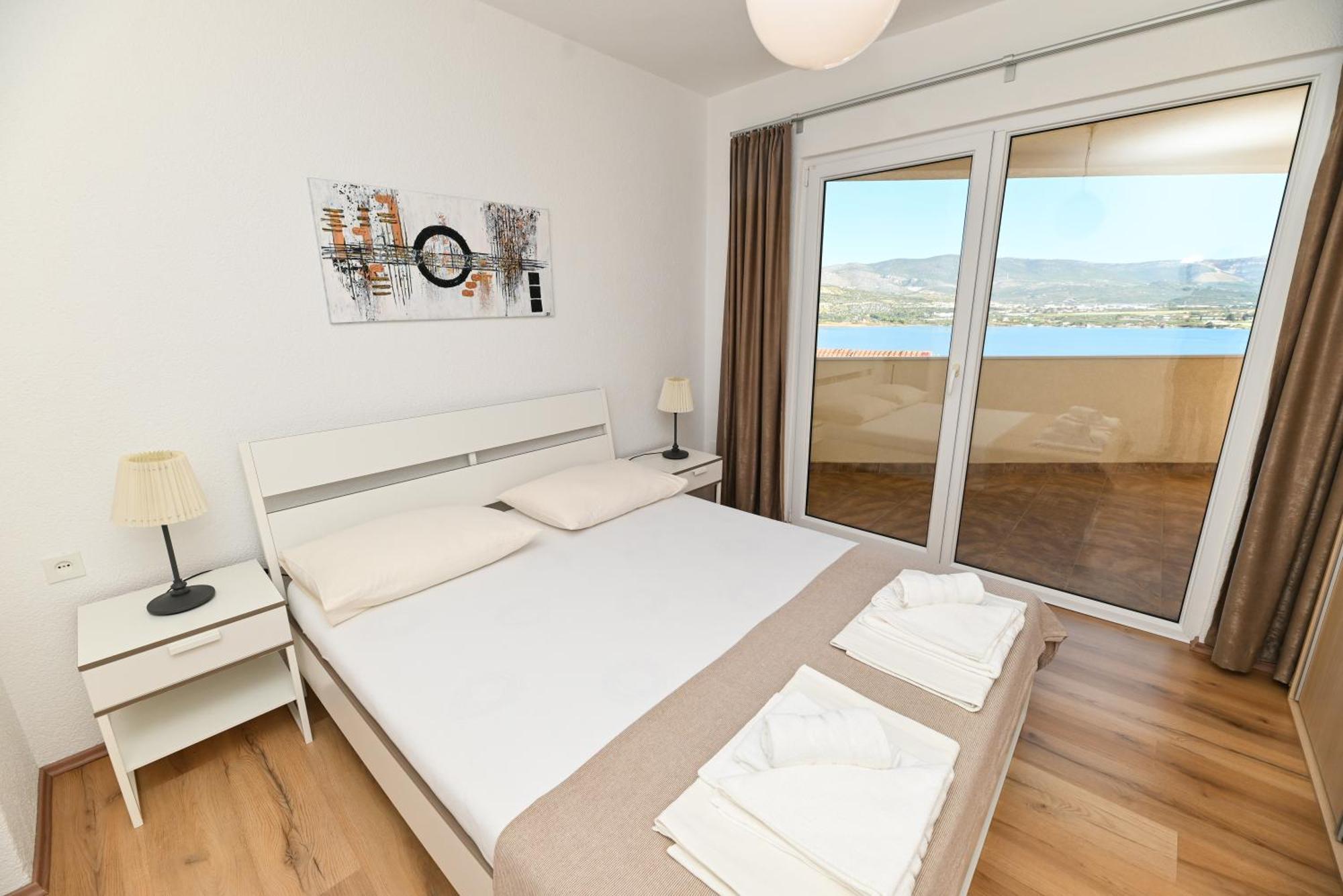 Apartments Bluesky Trogir Exteriör bild