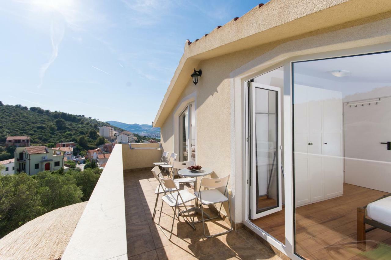 Apartments Bluesky Trogir Exteriör bild